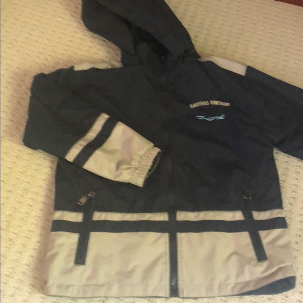 Martha vineyard Rain jacket reversible with hood
